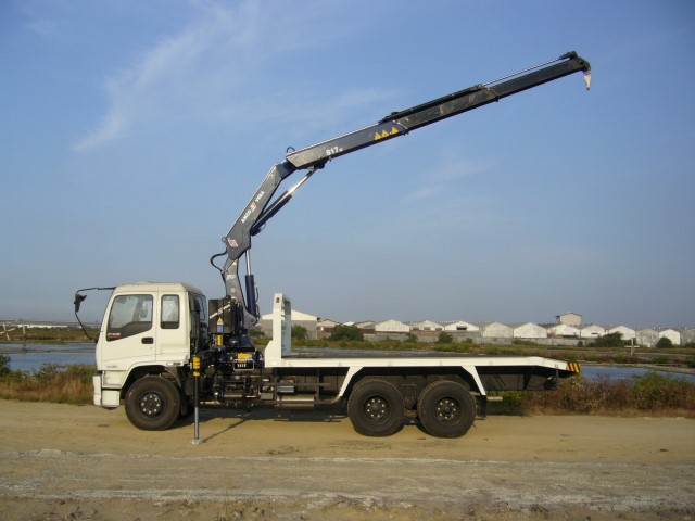 crane-antika-raya-5