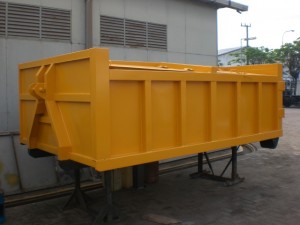 container-sampah-antika-raya-6