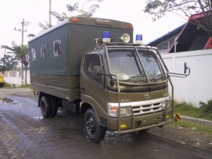 laadbak-antika-raya-public-service-2