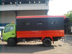 laadbak-antika-raya-public-service-6